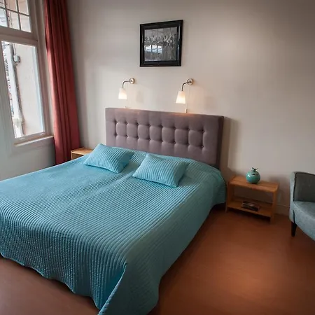 Szálloda Grand Cafe Deight 2*