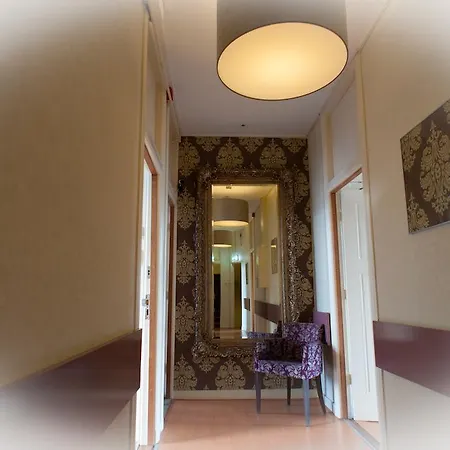 Szálloda Grand Cafe Deight