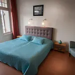 Hotell Grand Cafe Deight 2*