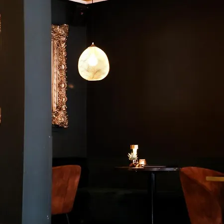 מלון Grand Cafe Deight זנדוורט